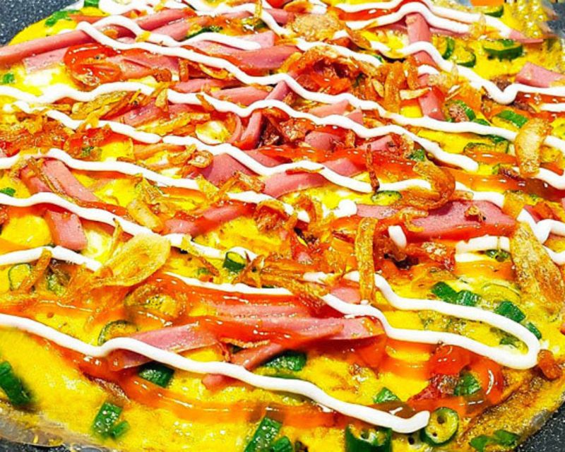 Hanoi: 7 Tastings Street Food Tour with Train Street - Banh cuon starts the food story