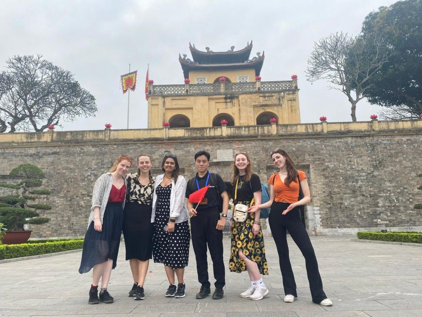 Hanoi: All-in-One Walking Tour Through a Train Street - Communal house and old Hanoi streets