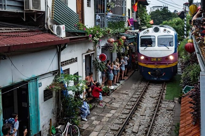 Hanoi City Tour: Private Half-Day to Hidden Corners &Train Street - Tran Quoc Pagoda starts the morning calmly