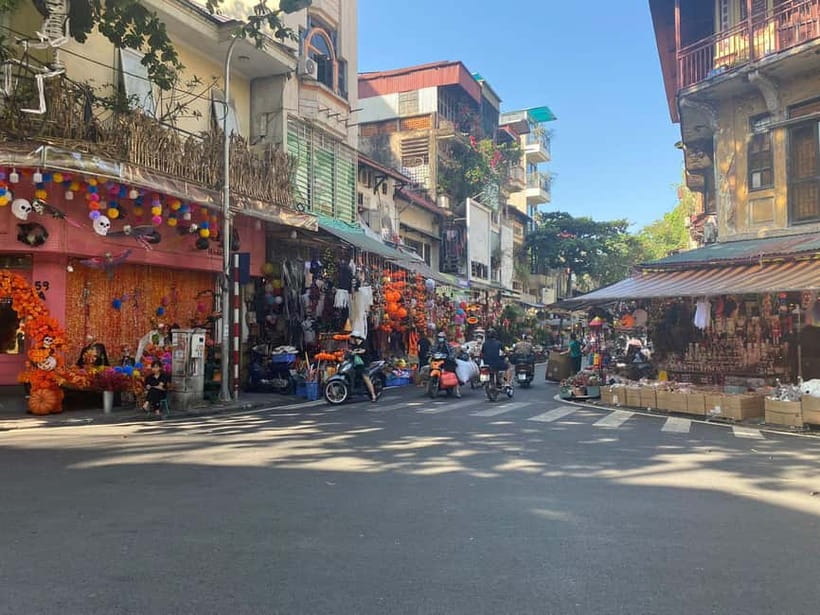 Hanoi City Tour: Private Half-Day & Train Street Visit - Who should book this Hanoi tour?