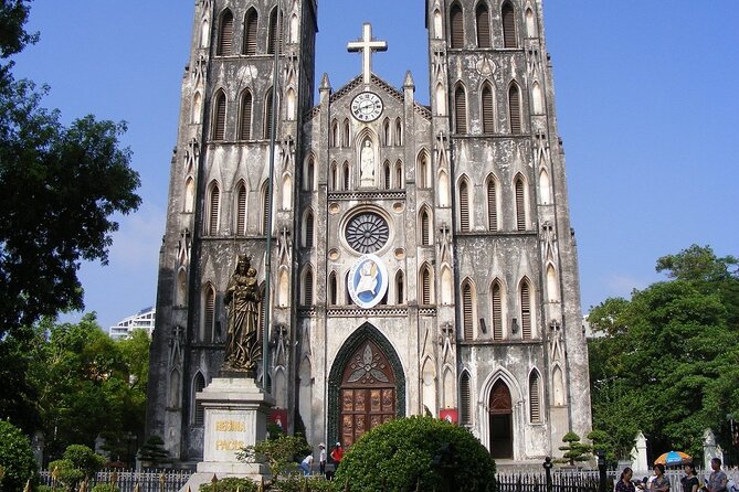 Hanoi City Walking Tour Discover Hidden Gems and Train Street - Long Bien Bridge and the Red River view