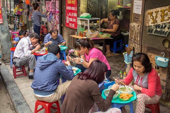 Hanoi Food & Train Street Tour - Lunch or dinner: which departure should you choose?