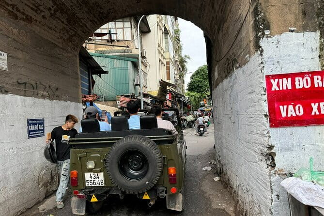 Hanoi Jeep Night Street Foodie Tour, Train Street and Egg Coffee - 6:00 p.m. start in the Old Quarter