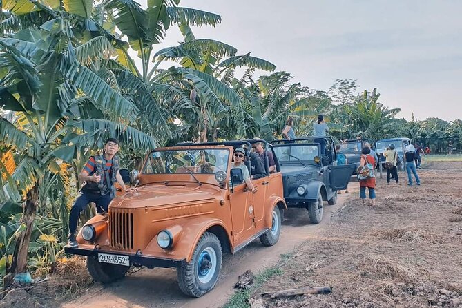 Hanoi Jeep Tour: Red River Countryside+ Backstreet+ Train-street - Timing, comfort, and practical limits