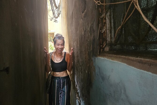 Hanoi Michelin Star Street Food Walking Tour & Train-Street - Train Street is the final show