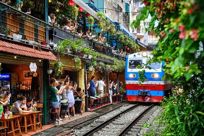 Hanoi Old Quarter Food Tour with Train Stress Visit - Key points to know before booking