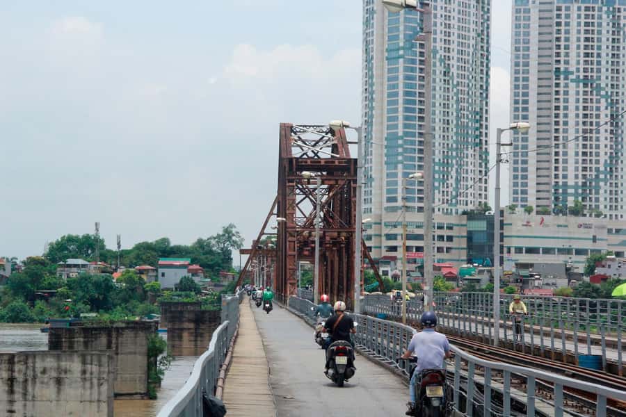 Hanoi: Private Old Quarter Walking Tour with Train Street - Key points at a glance