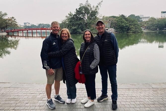 Hanoi Private Walking Street Food Tour with Train Street Visit - Starting at Hàng Gai in the Old Quarter