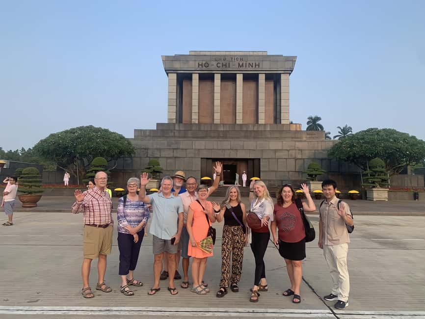 Hanoi’s French Quarter Tour and Train Street - Quan Su Pagoda and the etiquette of worship