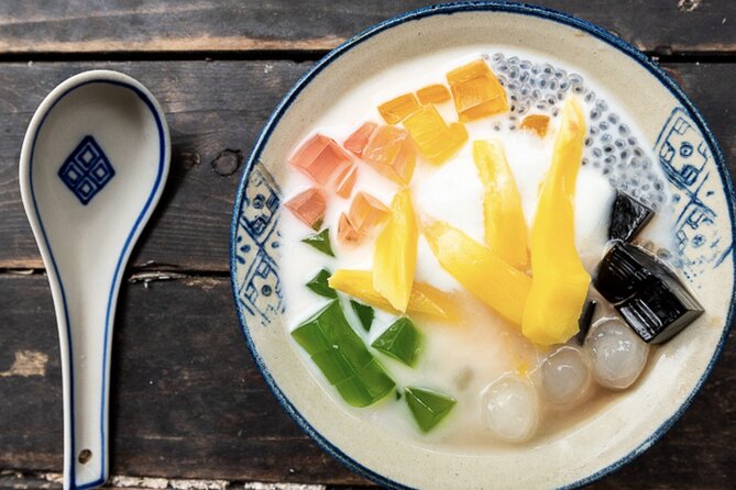 Hanoi Vegan Street Food Tour and Train Street - Key things to know before booking