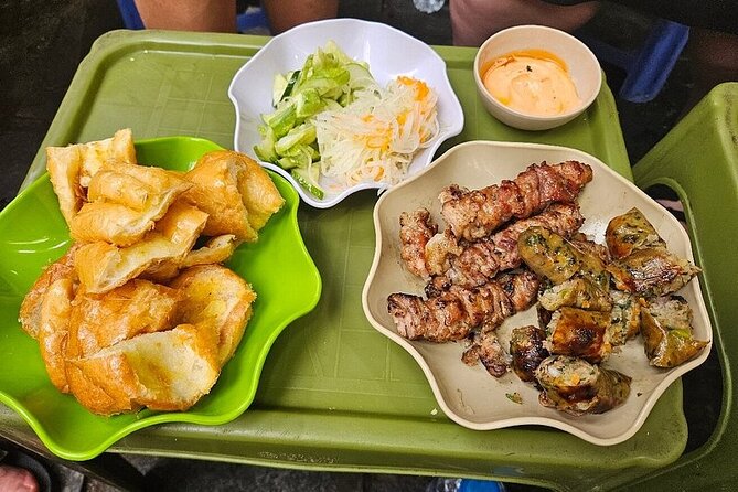 Hanoi Walking Street Food Tour with Train Street - What the food stops are really like