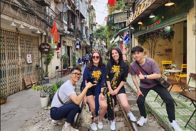 Hanoi Walking Street Food Tour with Train-Street Visit - Transport to Train Street and the final drink