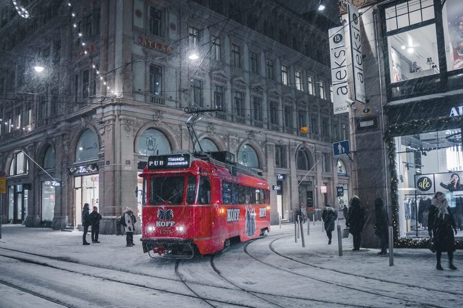 Helsinki: Tram Tour - Baana and the modern city