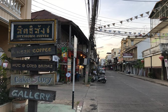 Historic Kanchanaburi:Train, Boat, Skywalk from Bangkok(No Lunch) - Who should book this experience?