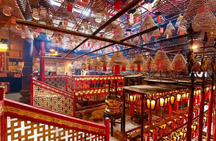 Hong Kong Day Tour: Priority Peak Tram, City Walk & Dim Sum - The PM harbour cruise is the best extra