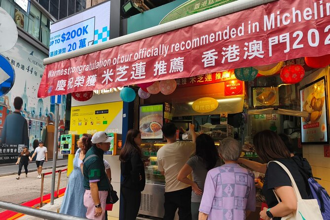 Hong Kong|Ding Ding Tram Ride with Cultural Landmarks Tour - Villain hitting under Gooseneck Bridge