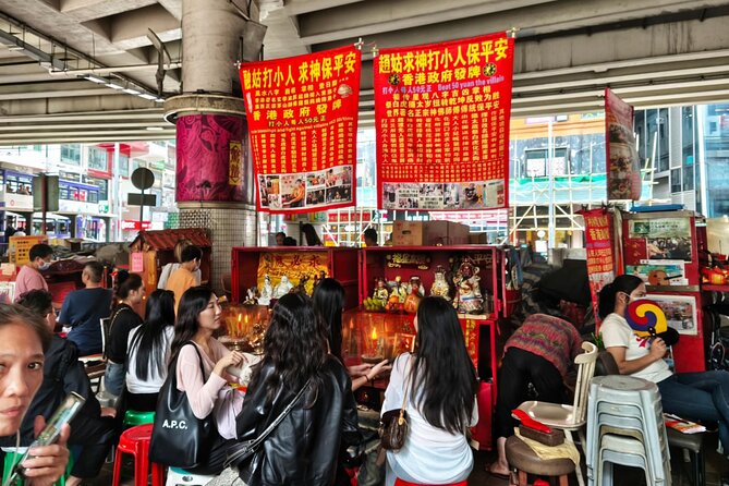 Hong Kong|Ding Ding Tram Ride with Cultural Landmarks Tour - Monster Building in Quarry Bay