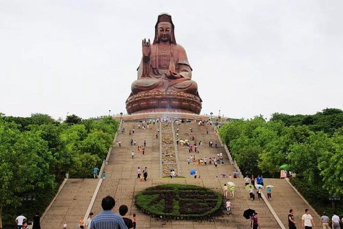 Hong Kong One Day Private Tour from Guangzhou by Bullet Train - Mong Kok and the city at street level