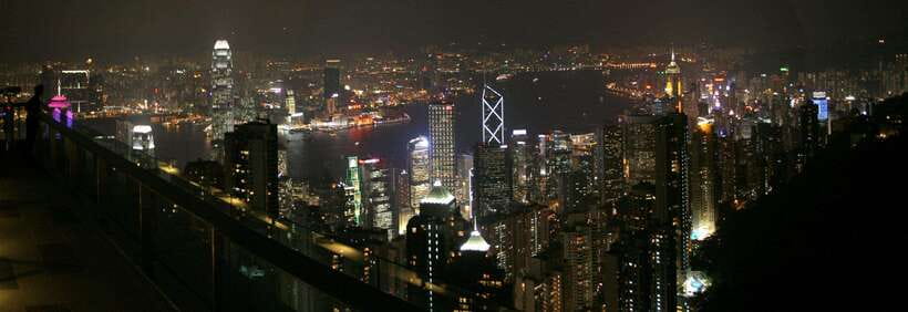 Hong Kong: Victoria Peak Tram & Cruise Buffet Tour - Start in Tsim Sha Tsui at 4:00 pm