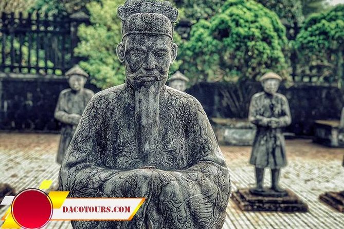 Hue Citadel tour by authentic Train via Hai Van Pass from Da Nang - Crossing Hai Van Pass by local train