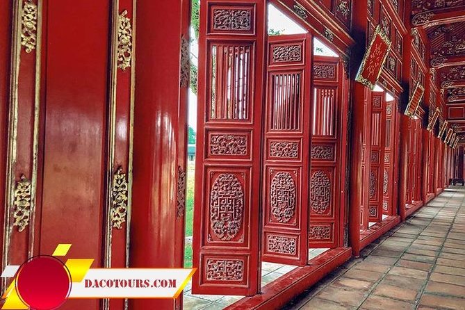 Hue Citadel tour by authentic Train via Hai Van Pass from Da Nang - Entering Hue through the Noon Gate