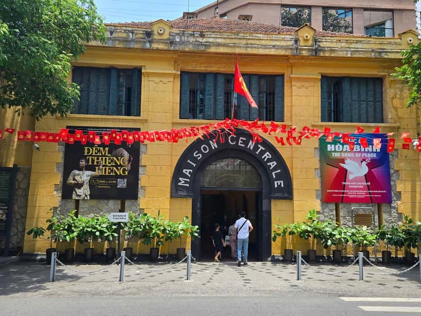 Incense Village & Hanoi Tour With Train Street - Small Group - Tran Quoc Pagoda beside West Lake
