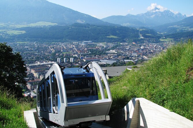Innsbruck: Hungerburg Funicular Roundtrip Ticket - Crowds, comfort, and weather