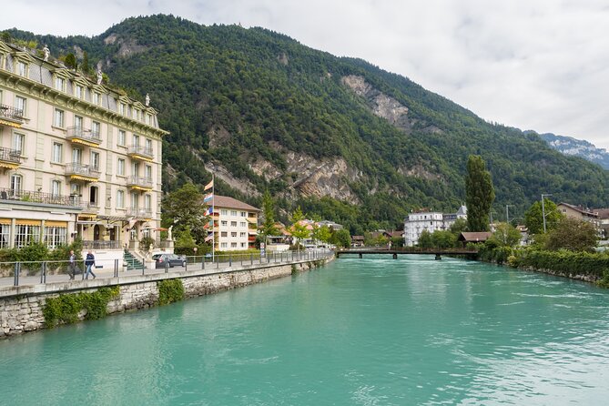 Jungfraujoch & Lauterbrunnen Alpine Tour | From Basel - Interlaken between Lake Thun and Lake Brienz