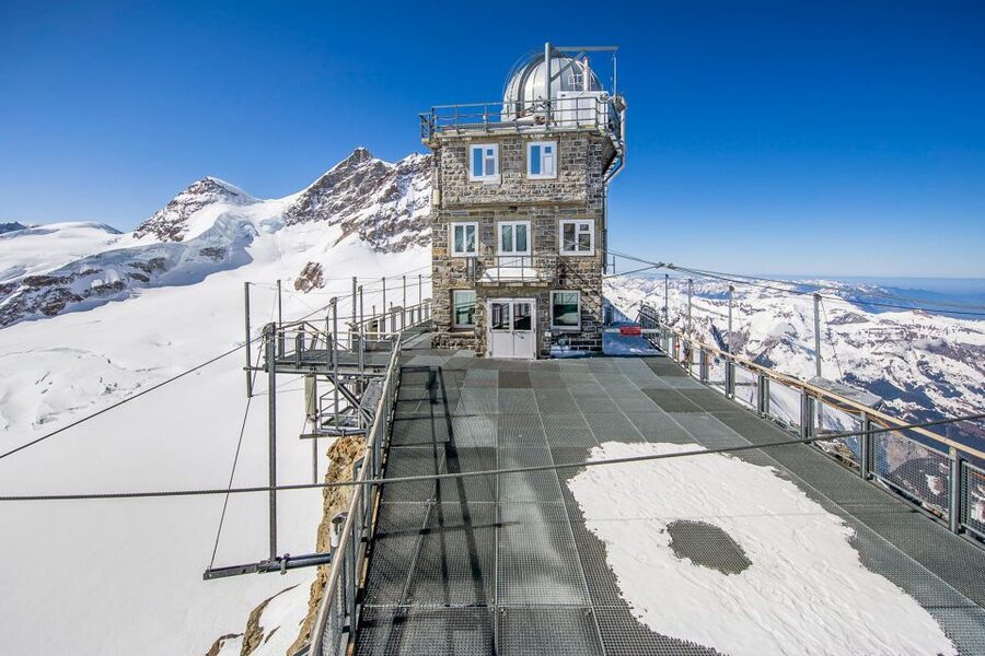 Jungfraujoch: Roundtrip to the Top of Europe by Train - Food, Snow Fun Park, and time at the summit