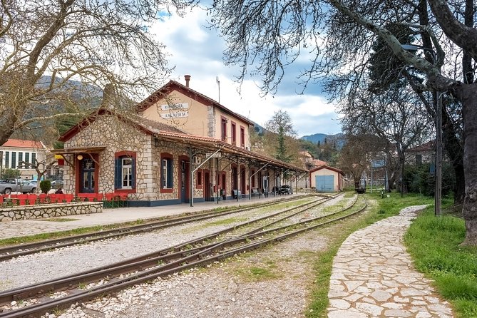 Kalavryta, Rack Railway & Cave of Lakes Full Day Private Tour - Who should book this full-day outing