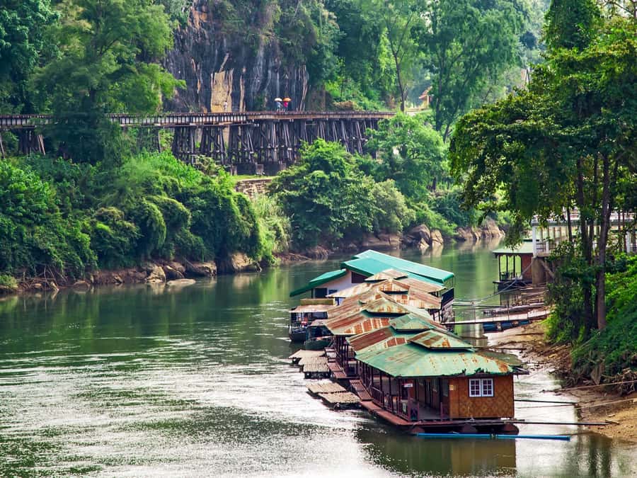 Kanchanaburi: River Kwai and Death Railway Day Tour - Tham Krasae brings the railway into view
