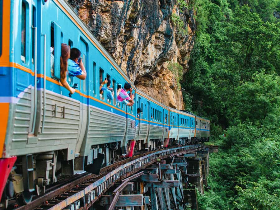 Kanchanaburi: River Kwai and Death Railway Day Tour - Starting early from Kanchanaburi