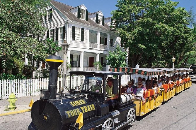 Key West Shore Excursion: Conch Tour Train - Why the included museum and walking tours matter