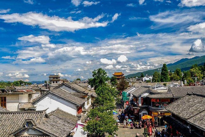 Kunming Private Day Tour to Dali City Highlights by Bullet Train - The Three Pagodas and 1,800 years of Buddhist history