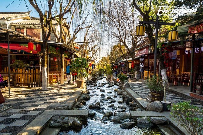 Kunming Private Day Tour to Dali City Highlights by Bullet Train - Jinsuo Island and Bai fishing life