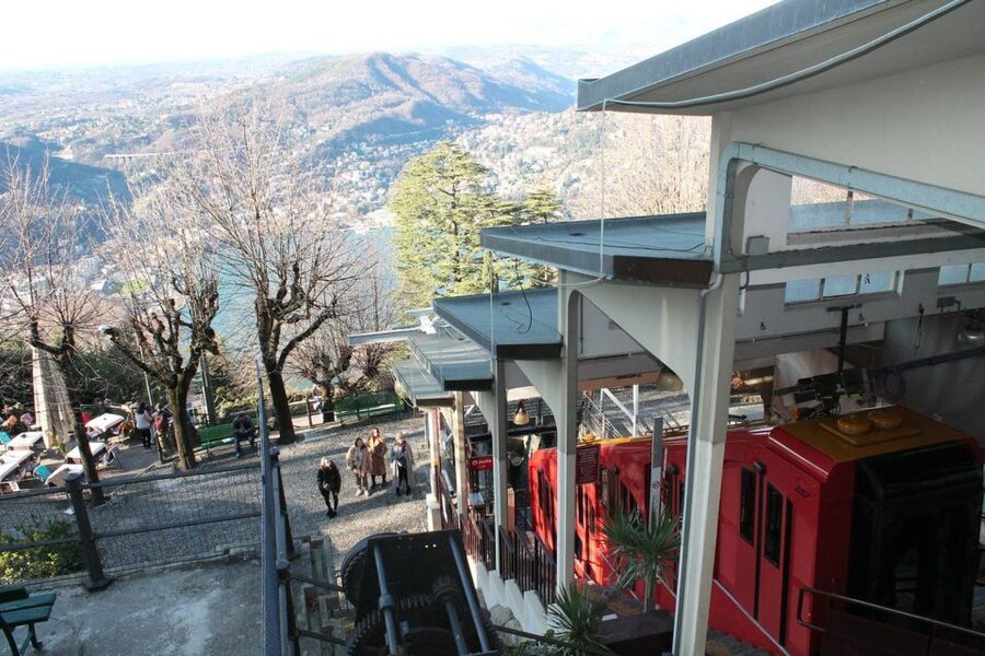 Lake Como: Easy Mountain Trek with Funicular & Boat Ride - From Como to Brunate in seven minutes