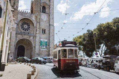 Lisbon Hop-On Hop-Off Bus, Tram Tour, River Cruise for 72/96Hour