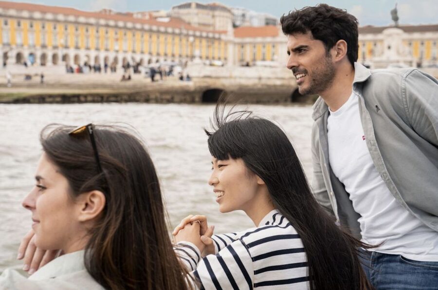 Lisbon: Private Boat Trip, Guided Walking Tour, Bike & Tram - The original Pastel de Belém