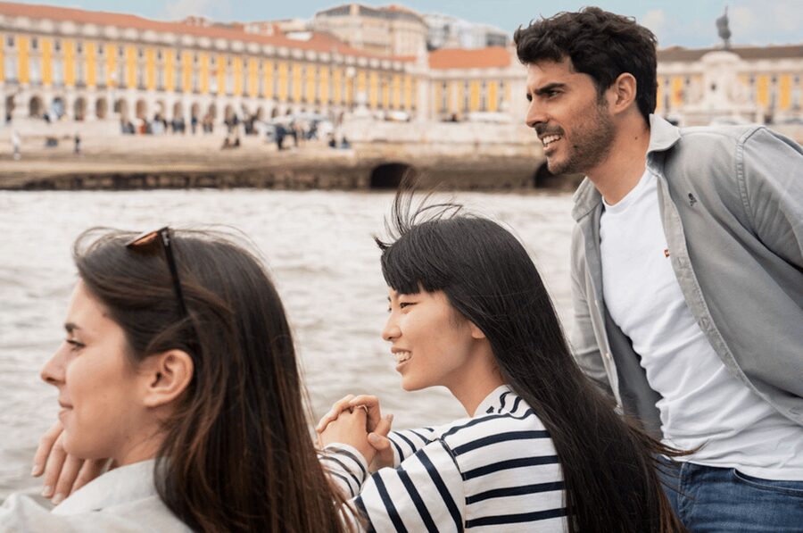 Lisbon: Private Boat Trip, Guided Walking Tour, Bike & Tram - Rossio Square to the old city