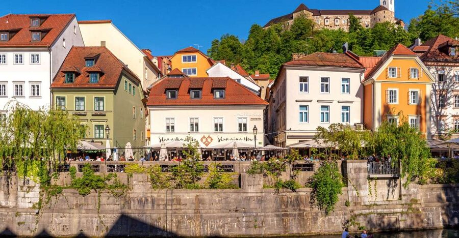 Ljubljana: Guided Walk & Funicular Ride to Ljubljana Castle - Key points at a glance