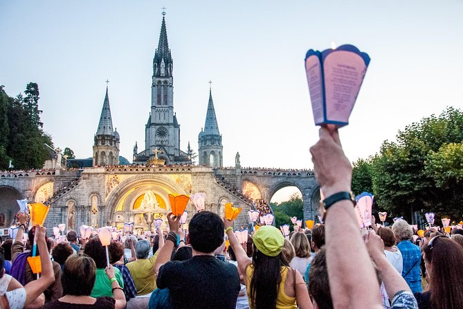 LOURDES : COME FOR A DAY - Private Day-trip from PARIS by High Speed Train - Meeting your Lourdes guide