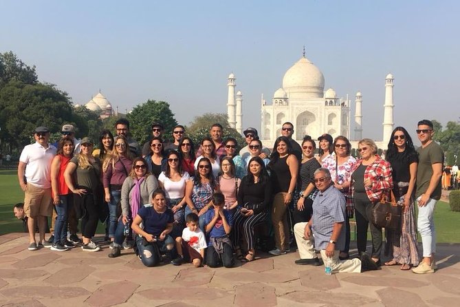 Luxury Taj Mahal by super fast train from Delhi all inclusive - Key points before you book