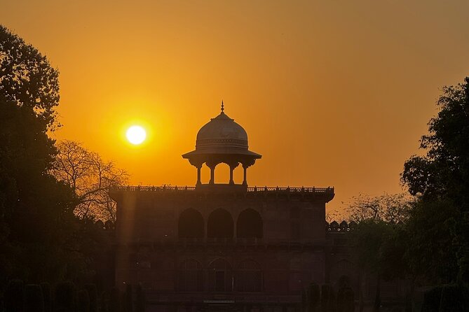 Luxury Taj Mahal Tour By SUPERFAST Train From Delhi - Guide quality and the private format