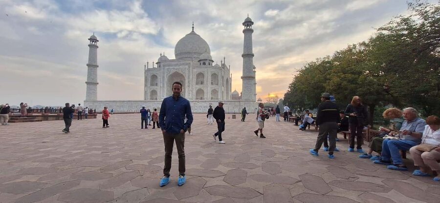 Luxury train tour from Delhi to Agra - What the $123 price really buys