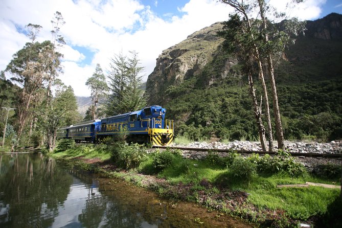 Machu Picchu Tour By Train (2 Days) - Entering Machu Picchu early