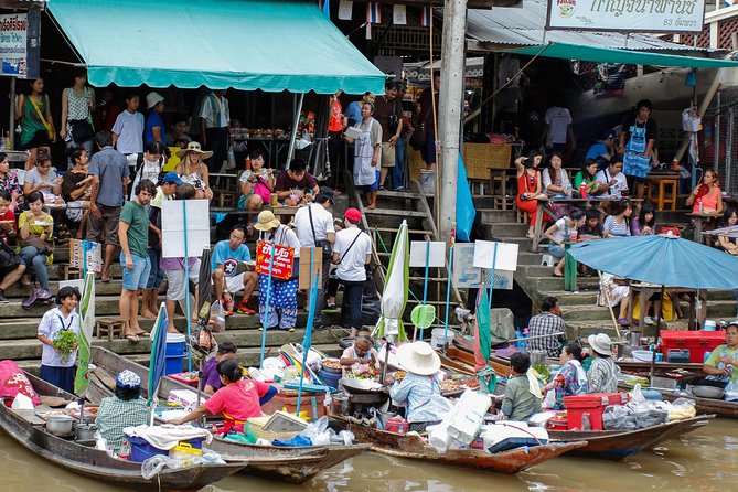 Maeklong & Damnoen Saduak Markets: Railway & Floating Market Tour - Pickup, meeting points, and the return plan