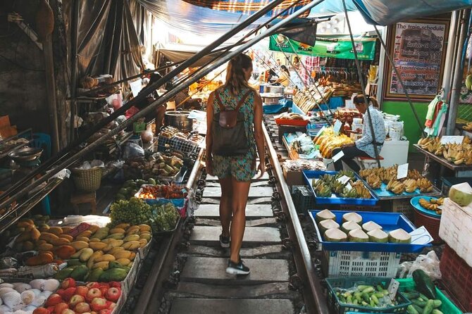 Maeklong Railway Market and Damnoen Saduak Floating Market Tour From Bangkok - Who should book this Bangkok day trip?