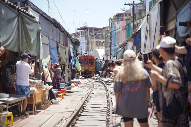 Maeklong Railway Market and Floating Market - What the $32.55 price delivers