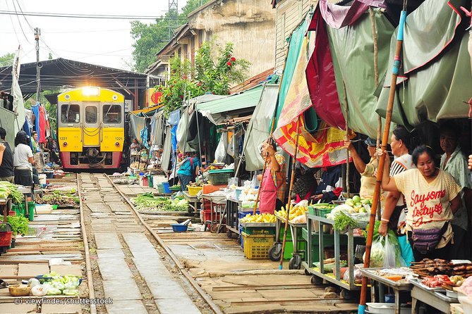 Maeklong Railway Market and Floating Market Tour from Bangkok - Who will get the most from this tour