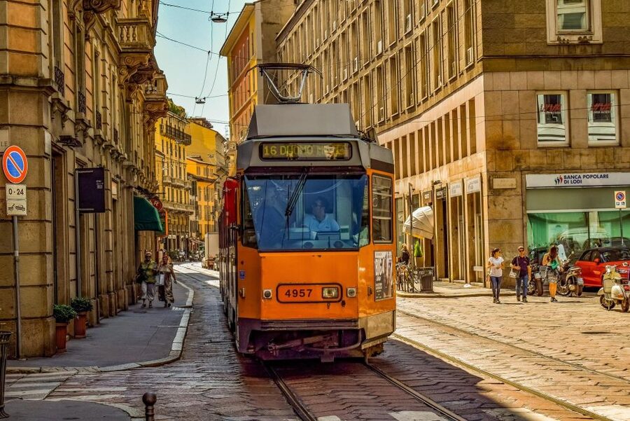 Milan: 2.5-Hour City Tour by Tram - Sempione Park and the Arch of Peace